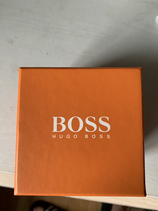 Hugo Boss (5 фото из 6)