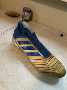 Adidas Predator (7 фото из 9)
