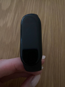 Xiaomi Mi band 5 (1 foto / 2)