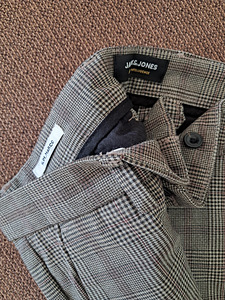 Jack & Jones 32 / 32 stretch uued püksid (4 foto / 5)