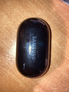 Samsung Galaxy Buds (4 foto / 4)