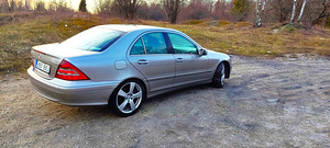 Mercedes-Benz C 270 2.7 R5 125kV (11 foto / 15)