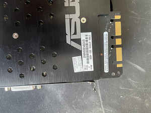 GTX 970 ASUS STRIX 4GB (2 foto / 3)
