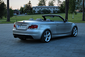 BMW 135 M-Pakett 3.0 N54 225kW (3 foto / 15)