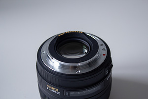 Sigma 30mm f/1.4 EX DC HSM Canoni objektiiv (4 foto / 6)