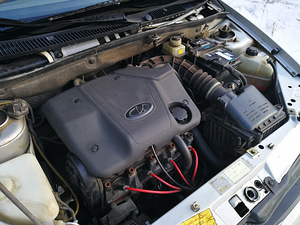 Lada Kalina 1.6 66kw (9 foto / 14)