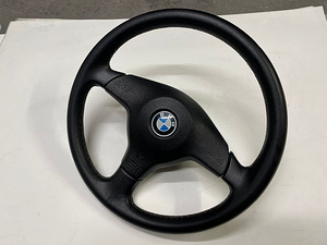 BMW спортивный руль E36 E32 E28 E23 E24 E31 E34 (8 фото из 10)