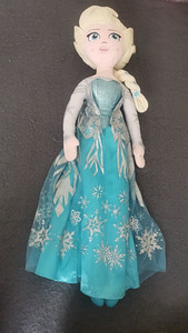 Muusikaline Elsa 95 cm, laulev Elsa