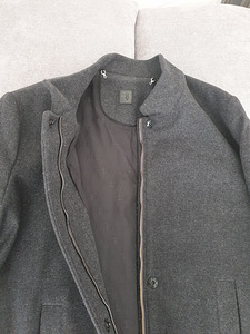 Naiste mini mantel / jope - Trussardi. Jope lühike karvkate. 46 (2 foto / 3)