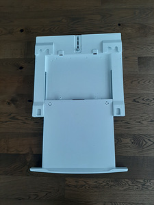 Electroluxi riiul pesukuivati pesumasinale kinnitamiseks (2 foto / 2)
