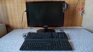 Monitor Samsung "20"+ 2 klaviatuuri, hiir. (1 foto / 3)