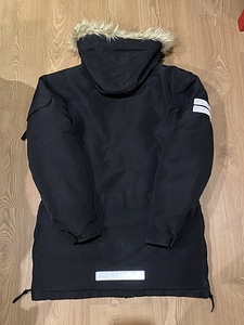 Теплая парка xs (2 фото из 2)