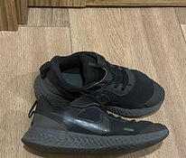 Кроссовки Nike размер 33,5