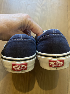 Vans nr 37 (3 foto / 5)