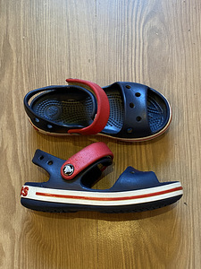 Crocs sandaalid c10
