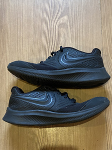 Nike tossud nr 36 (1 foto / 4)