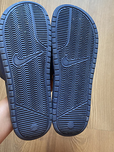 Nike plätud nr 44 (3 foto / 3)