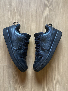 Nike tossud nr 35,5 (1 foto / 2)