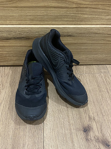 Nike tossud nr 36 (1 foto / 3)