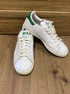 Adidas tossud nr 42,5 (1 foto / 4)