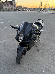 HYOSUNG GT125 R (2 foto / 7)