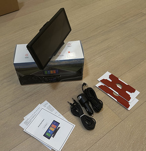 Универсальный экран Android Auto & Apple CarPlay 10,2" (3 фото из 6)