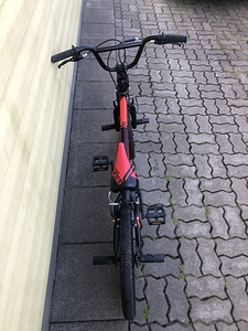 Trikiratas BMX Aurelia Street Style (4 foto / 6)