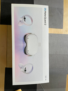 Oculus Meta Quest 2 128GB + accessories (6 foto / 9)