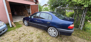 Toyota Avensis 1.6 , 81 kW, 2003 (11 foto / 14)