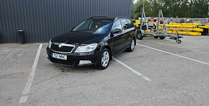 Skoda Octavia (2 фото из 5)