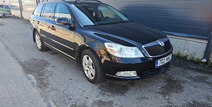 Skoda Octavia (3 фото из 5)