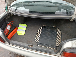 Mitsubishi lancer 1.6 automaat, heas korras t.ü 08/23 (6 foto / 12)