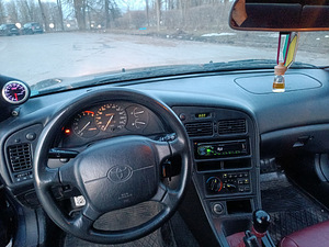 Toyota Celica 1.8 1996 (7 foto / 12)