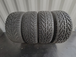 Kormoran Snow 205/50 R17 (1 foto / 6)