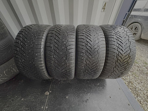 Nokian Hakkapeliitta 10EV 275/45 R20 (1 foto / 10)