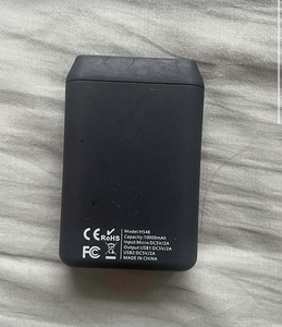 Повербанк powerbank (2 фото из 2)