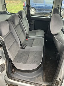 Peugeot partner (3 фото из 8)