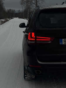 BMW X5 (3 фото из 14)