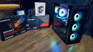 Ryzen 5700x3d / RX 5700 XT / B-die DDR4 / ARGB / WIN E-sport (1 foto / 10)