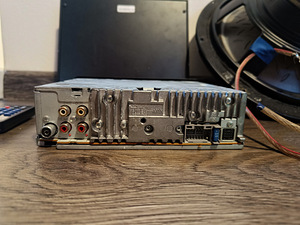 12" сабвуфер Pioneer + Усилитель + Магнитола (3 фото из 6)