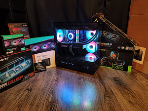 AMD Ryzen 7 9800X3D / RTX 5080 / 420mm AIO / ARGB / WIN 11 (1 foto / 9)