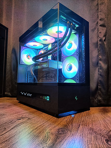 AMD Ryzen 7 9800X3D / RTX 5080 / 420mm AIO / ARGB / WIN 11 (3 foto / 9)