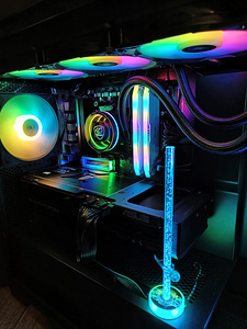 Ryzen 5 7600x3d / RX 9070 16gb / DDR5 / AIO / ARGB / WIN 11 (4 foto / 6)