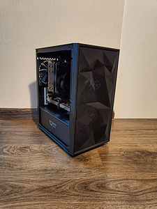 Ryzen 5 7600X3d / RX 9060XT / DDR5 32gb / Windows 11 (4 foto / 8)