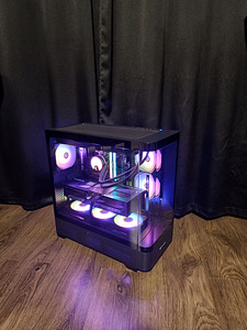 Ryzen 7 9800X3D / RTX 5090 / 2TB M.2 / AIO / WINDOWS 11 (4 foto / 10)
