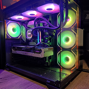 14600KF OC / RX 9070XT / DDR5 / AIO / WINDOWS (2 foto / 4)