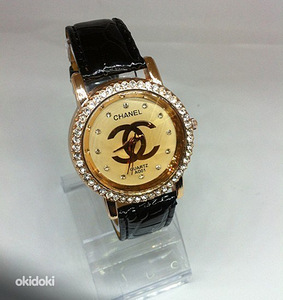 Новые женские часы Chanel