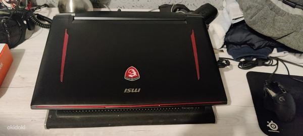 М: Ноутбук MSI GT73VR 6RE Titan (фото #1)