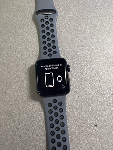 Apple Watch Series 3 ,38mm Aluminium (2 foto / 5)