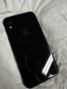 iPhone XR (64GB) (1 фото из 4)